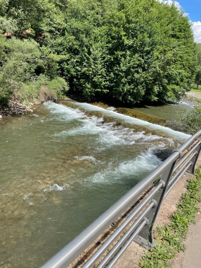 Apartamento Con Encanto El Pont de Suert Kültér fotó
