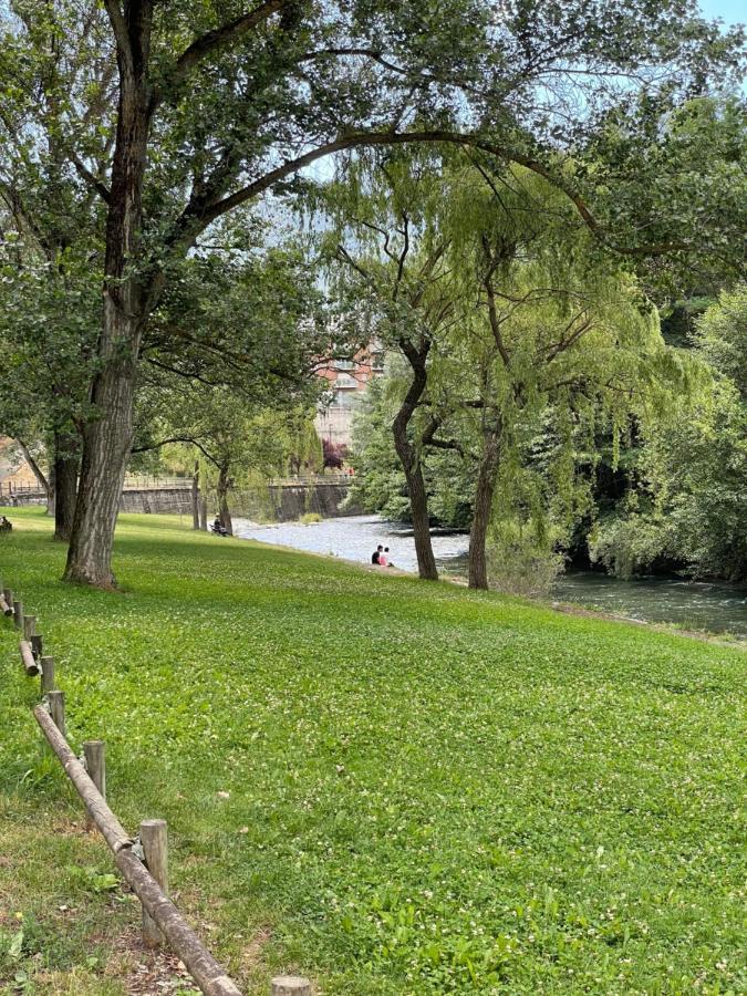 Apartamento Con Encanto El Pont de Suert Kültér fotó